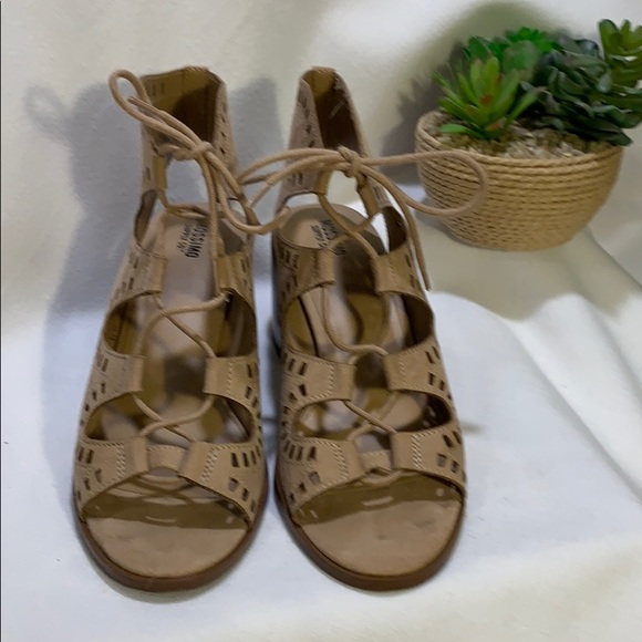 Mossimo block Heel - Picture 2 of 6